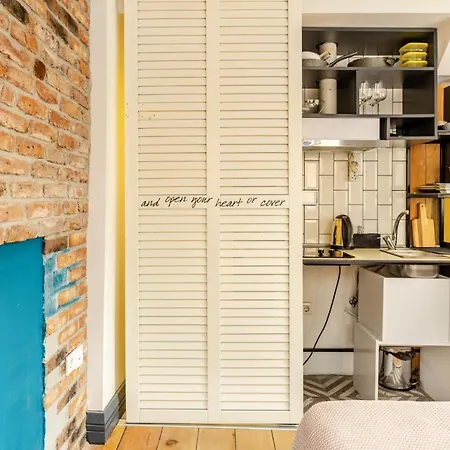 Cozy Flat 500 M Away From Istiklal Street 公寓